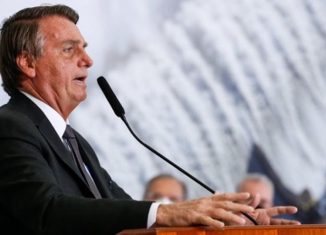 STF receberá do TSE pedido para que Bolsonaro seja investigado por fake news contra urnas eletrônicas