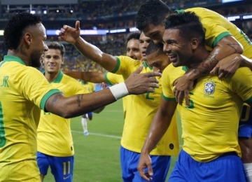 Brasil tem 10 jogadores concorrendo à seleção do ano da FIFA