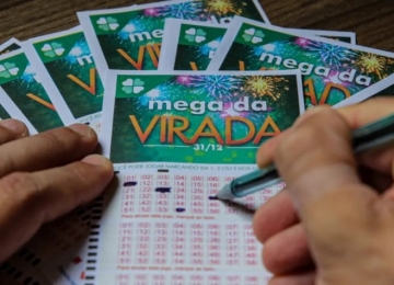 Mega da Virada 2025 pode pagar até R$ 1 bilhão; veja números mais sorteados
