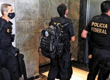 Operação Tokens da Polícia Federal cumpre cinco mandados de prisão em Goiás por fraudes no Ibama