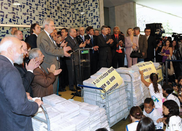 15 ANOS DA LEI DA FICHA LIMPA: DA VITÓRIA POPULAR AO ENFRAQUECIMENTO SILENCIOSO
