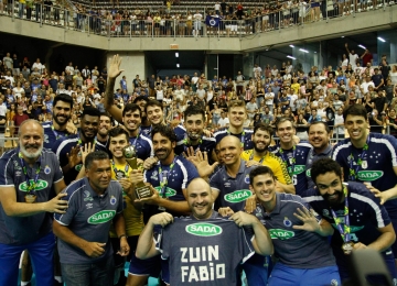 Sada Cruzeiro bate o SESI e conquista a Copa Brasil de Vôlei masculino
