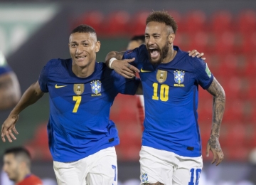 Brasil 2 X Paraguai 0: pragmatismo de Tite e dualidade de Neymar
