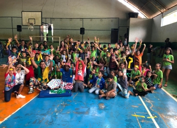 Assistência Social de Rio Verde promove comemoração ao Dia das Crianças no Clube Dona Gercina