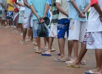 Goiás mantém rigor e não concede saidinha de Natal, enquanto 46 mil presos saem no país
