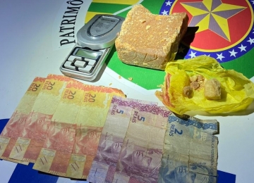 Traficante é preso no Setor Pauzanes após polícia encontrar sua droga escondida na caixa de gordura