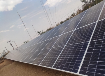 Rádio Líder de Rio Verde agora tem 100% de geração de energia fotovoltaica