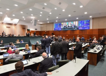 Votação na Alego inclui apenas o Poder Executivo em novo Estatuto dos Servidores Públicos Estaduais