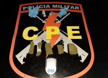 Após denúncia, CPE prende traficante de drogas no Setor Central