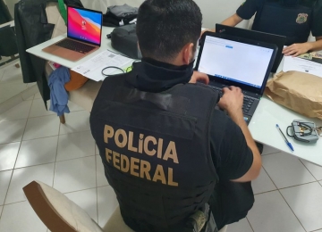 Operação da PF contra ataque cibernético cumpre mandado em Itumbiara (GO)