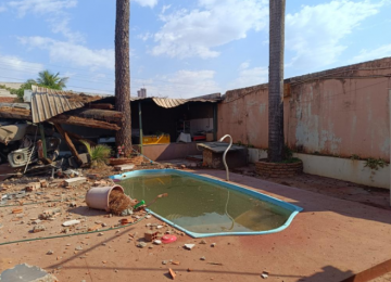 Acidente com caminhão é registrado no Jardim Neves, em Rio Verde