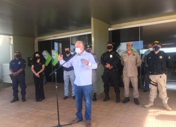 Prefeito reúne com forças de segurança para lançamento de nova fase do programa Rio Verde Mais Segura