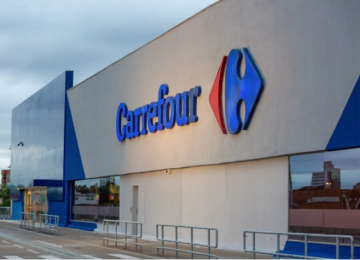 Carrefour reajusta quadro de funcionários e demite 2.200 colaboradores