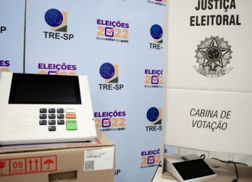 TSE retira as Forças Armadas da lista de entidades que fiscalizam as eleições