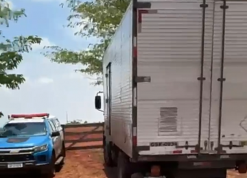 Batalhão Rural apreende caminhão adulterado em Santo Antônio da Barra
