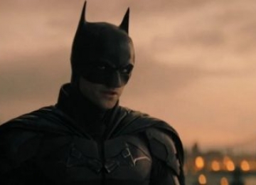 Batman é filme número 1 nas bilheterias pelo terceiro fim de semana consecutivo