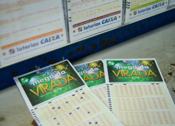 Mega da Virada 2025 pode pagar prêmio histórico de R$ 1 bilhão; veja números que mais sorteados