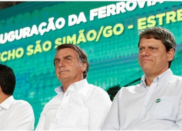 Em evento na cidade de São Simão, Bolsonaro critica medidas de restrição em meio a recorde de mortes por Covid-19
