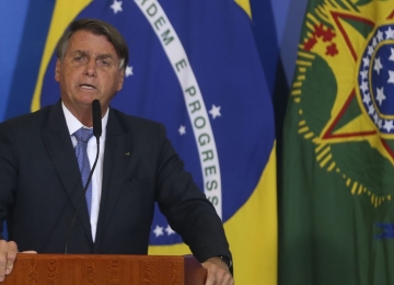 Bolsonaro edita decreto e reforça parcerias comerciais entre Brasil e EUA