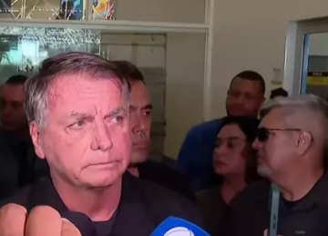 Impedido de embarcar para a posse de Trump, Bolsonaro deixa Michelle no Aeroporto