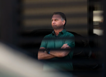 Moraes concede prisão domiciliar a Bolsonaro por 90 dias