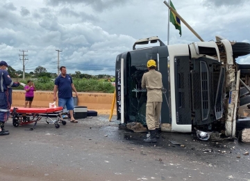BR 060 é interditada parcialmente após acidente no perímetro urbano de Rio Verde  