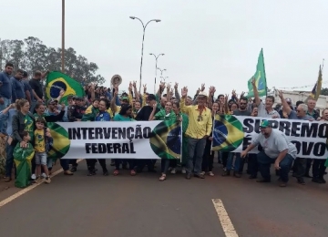 Grupo faz novo manifesto em BR de Rio Verde nesta terça-feira (1º)