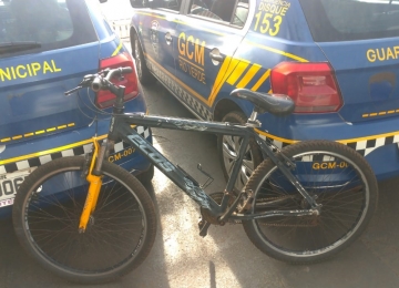 Bicicleta roubada é recuperada e suspeitos são presos em Rio Verde