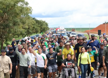 A CAMINHADA E O CAMINHO: O QUE FICOU PARA A POPULAÇÃO?