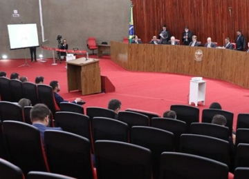 Campanha de Bolsonaro apresenta relatório detalhado ao TSE que gera exoneração de servidor responsável