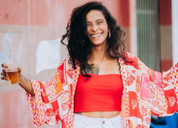 Cantora Sabiá lança EP autoral produzido em Rio Verde pela Lei Aldir Blanc