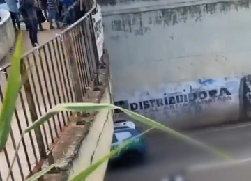 Homem cai de viaduto após  ser atropelado e arrastado por carro em Aparecida de Goiânia