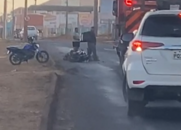 Colisão entre carro e motocicleta as margens da BR-060 próximo a shopping em Rio Verde