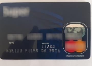 Cliente bancário de Caçu recebe cartão inusitado e processa empresa