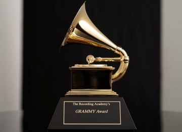 Cerimônia de entrega do Grammy acontece neste domingo 