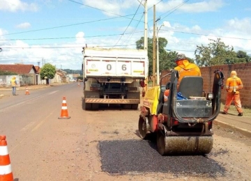 Concessionárias de serviços públicos poderão ser obrigadas a repararem danos gerados em vias de municípios goianos