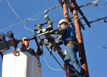 Aneel prorroga proibição de corte de luz por inadimplência enquanto prepara reajuste de tarifas