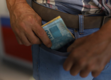 Endividamento atinge 80,6 milhões e Procon Goiás orienta como começar 2026 no azul