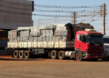 Discussão por frete de arquibancadas termina em agressão e três conduzidos à delegacia
