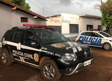 Polícias cumprem 06 mandados de busca e apreensão durante operação em Porteirão (GO)