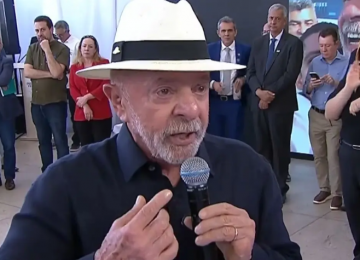 Em Catalão, Lula chama filhos de Bolsonaro de traidores e critica atuação junto aos EUA
