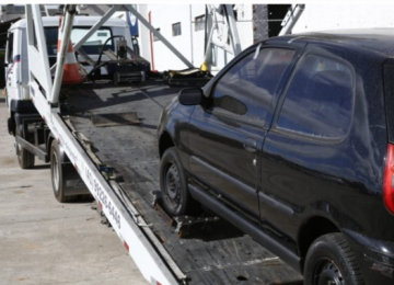 Em menos de 24 horas, Polícia recupera carro furtado