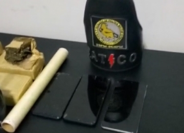 Polícia Militar prende quatro suspeitos de tráfico de drogas em bebida gelada