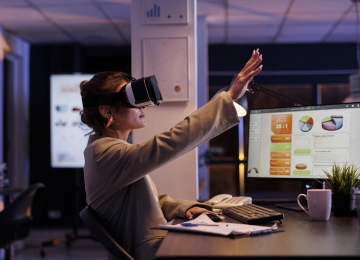 O FUTURO DO TRABALHO: ADAPTANDO-SE À ERA DA AUTOMAÇÃO