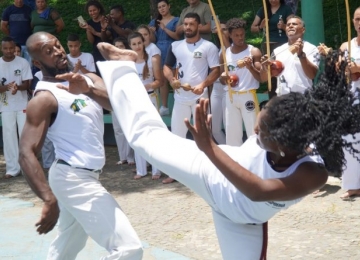 Projeto Capoeira da Paz acontece nesta quinta-feira (15)