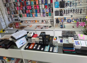 Polícia Civil prende casal suspeito de furtar R$ 90 mil em eletrônicos em Edéia