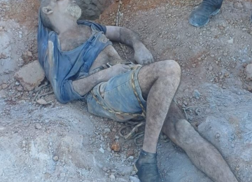 Bombeiros realizam resgate arriscado de homem que caiu em buraco de 6 metros em Luziânia