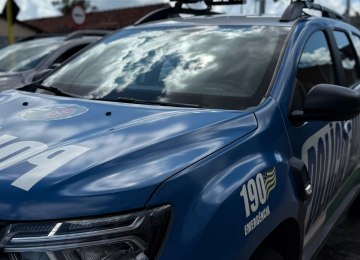 Suspeitos de cobrar dívida com ameaças são pegos com carro irregular em Rio Verde