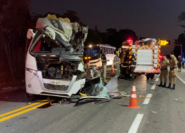 Grave acidente na BR-153 deixa ao menos 6 mortos e vários feridos em Porangatu