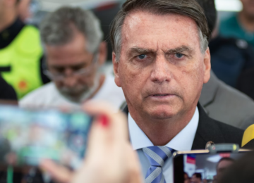 Tag #BolsonaroFree domina redes durante julgamento do ex-presidente no STF